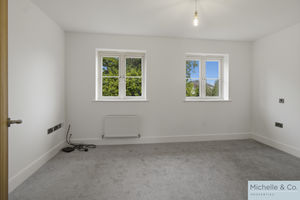Bedroom- click for photo gallery